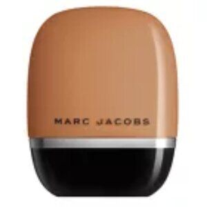 MARC JACOBS Shameless Youthful Look 24-H Foundation SPF25 w/Box 1.08 oz Tan Y400